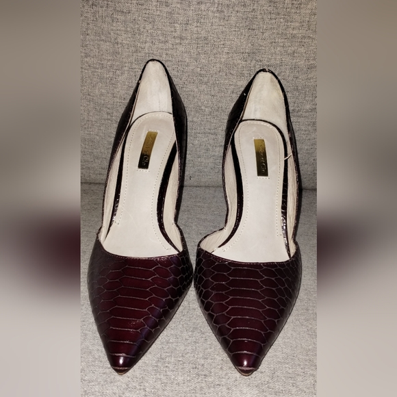 Louise et Cie Womans size 9 Heels in burgundy - Picture 1 of 8